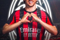 曝莫德里奇自由身加盟AC米兰 双方签约1年