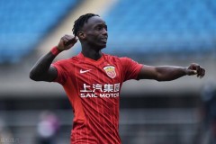 上海海港外援卡隆被处罚 停赛1场罚款1万